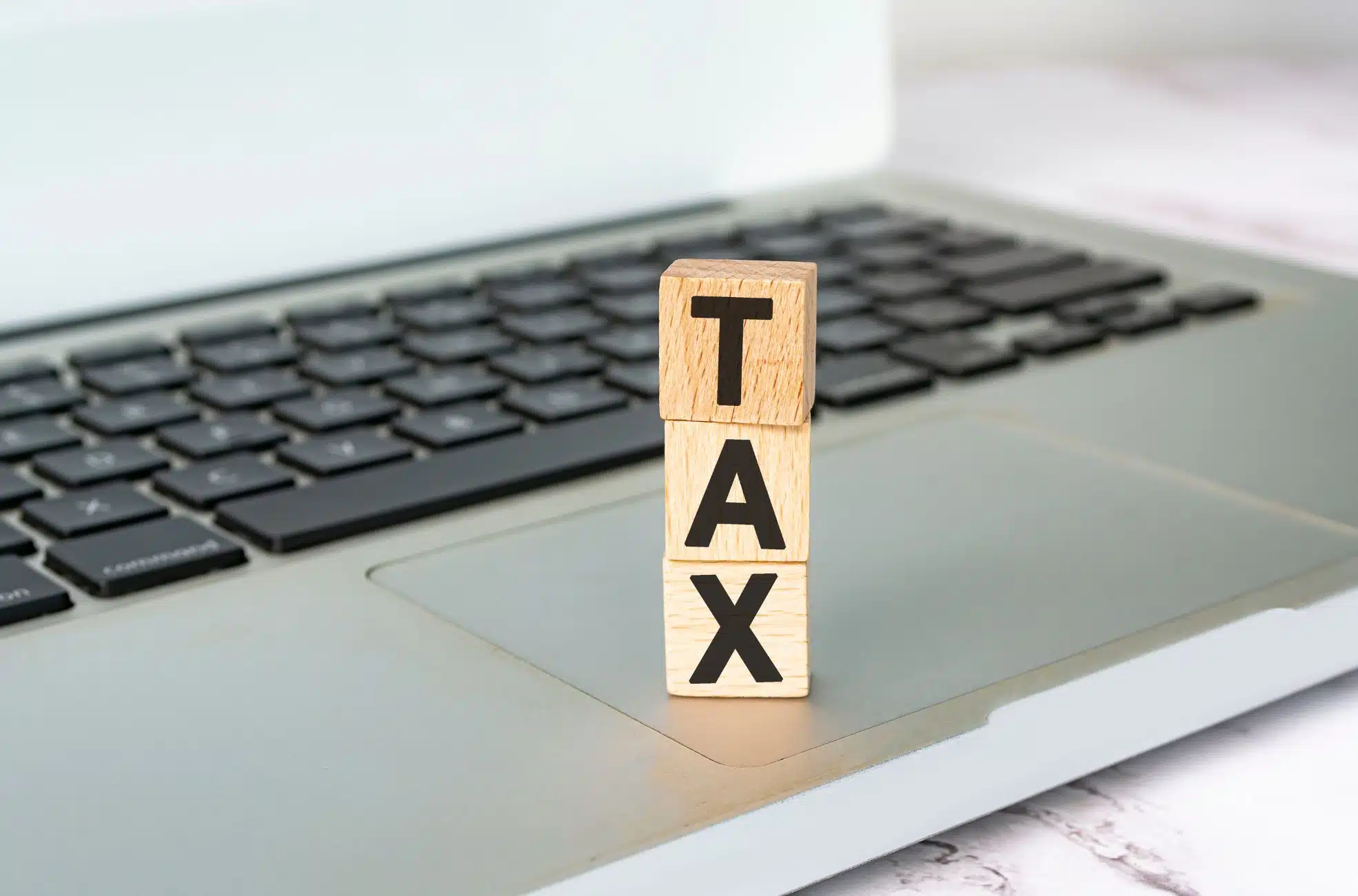 How to Pay VAT in the UAE: GIBAN Cards, Bank Transfers and More